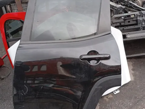 Πόρτα Πίσω Αριστερή για JEEP RENEGADE (2014 - ) SUV- ΕΚΤΟΣ ΔΡΟΜΟΥ - 5dr *Γ* Πόρτα Πίσω Αριστερή για JEEP RENEGADE (2014 - ) SUV- ΕΚΤΟΣ ΔΡΟΜΟΥ - 5dr *Γ*