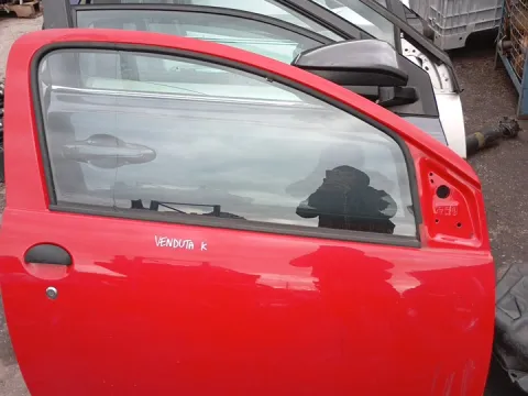 Πόρτα Δεξιά Δίπορτη για TOYOTA AYGO (2009 - 2012) (B10) Hatchback - 3dr , CITROEN C1 (2009 - 2012) (P) , PEUGEOT 107 (2006 - 2009) , (2010 - 2013) *Ε* Πόρτα Δεξιά Δίπορτη για TOYOTA AYGO (2009 - 2012) (B10) Hatchback - 3dr , CITROEN C1 (2009 - 2012) (P) , PEUGEOT 107 (2006 - 2009) , (2010 - 2013) *Ε*