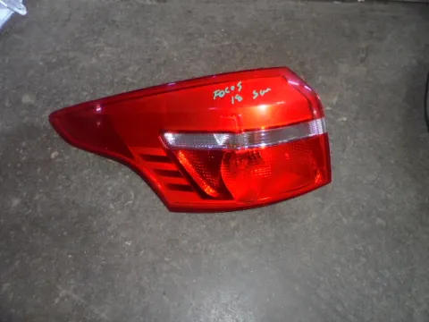 Φανάρι Πίσω Αριστερό για FORD FOCUS (2014 - 2017) S-Wagon - 5dr  Φανάρι Πίσω Αριστερό για FORD FOCUS (2014 - 2017) S-Wagon - 5dr