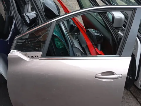 Πόρτα Εμπρός Αριστερή για PEUGEOT 208 (2012 - 2016) ( ) Hatchback - 5dr *Γ* Πόρτα Εμπρός Αριστερή για PEUGEOT 208 (2012 - 2016) ( ) Hatchback - 5dr *Γ*