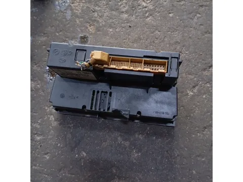 Χειριστήρια Καλοριφέρ Με Κλίμα 5HB00816600 για LANCIA LYBRA (1999 - 2005) (839A)  -  Χειριστήρια Καλοριφέρ Με Κλίμα 5HB00816600 για LANCIA LYBRA (1999 - 2005) (839A)  -