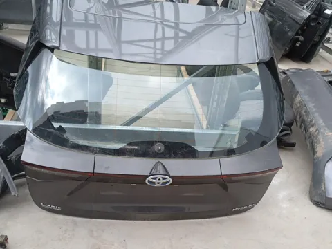 Πορτ-Μπαγκάζ για TOYOTA YARIS CROSS (2020 -) SUV - 5dr  Πορτ-Μπαγκάζ για TOYOTA YARIS CROSS (2020 -) SUV - 5dr