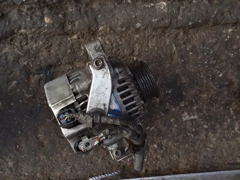 Δυναμό - Εναλλάκτης 2706040060 για TOYOTA IQ (2009 - ) (AJ1) 1000 (1KR-FE) petrol 68 (KGJ10)  Δυναμό - Εναλλάκτης 2706040060 για TOYOTA IQ (2009 - ) (AJ1) 1000 (1KR-FE) petrol 68 (KGJ10)