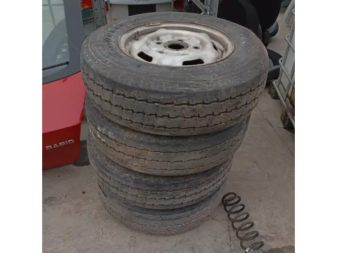 Ζαντολάστιχο 4ΑΔΑ PIRELLI 215/75/R16 για FORD TRANSIT (2006 - 2012) *ΔΒ* -  Ζαντολάστιχο 4ΑΔΑ PIRELLI 215/75/R16 για FORD TRANSIT (2006 - 2012) *ΔΒ* -
