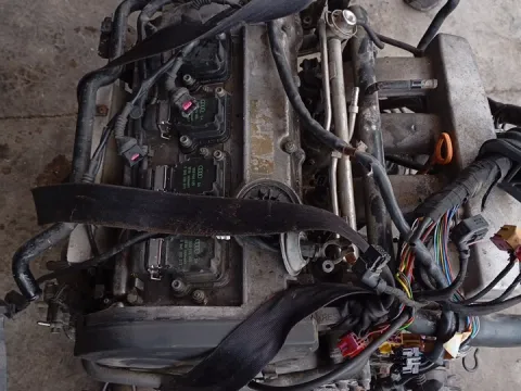 Κινητήρας Κορμός - Καπάκι AEB για AUDI A4 (1995 - 1998) (8D) 1800 AEB Petrol 150 Turbo quattro  Κινητήρας Κορμός - Καπάκι AEB για AUDI A4 (1995 - 1998) (8D) 1800 AEB Petrol 150 Turbo quattro