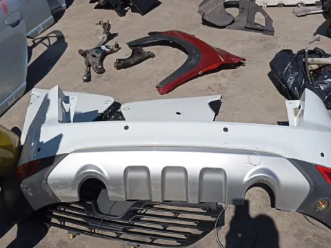 Προφυλακτήρας Πίσω Με Parktronic (Με Τρύπα Για Γκαζι) για FORD KUGA (2013 - 2017)  Προφυλακτήρας Πίσω Με Parktronic (Με Τρύπα Για Γκαζι) για FORD KUGA (2013 - 2017)