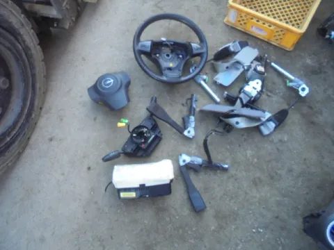 Σετ Αερόσακων Εμπρός (με Ταμπλό) για OPEL CORSA (2006 - 2011) D Hatchback - 5dr *Γ* -  Σετ Αερόσακων Εμπρός (με Ταμπλό) για OPEL CORSA (2006 - 2011) D Hatchback - 5dr *Γ* -