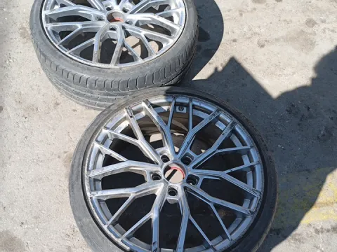Ζαντολάστιχο 2ΑΔΑ  225/35R19 *3518* PIRELLI  για ΔΙΕΘΝΗ *Γ* Ζαντολάστιχο 2ΑΔΑ  225/35R19 *3518* PIRELLI  για ΔΙΕΘΝΗ *Γ*