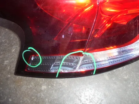 Φανάρι Πίσω Αριστερό (Ραγισμένο) για CITROEN DS4 (2012- ) ( )  -  Φανάρι Πίσω Αριστερό (Ραγισμένο) για CITROEN DS4 (2012- ) ( )  -