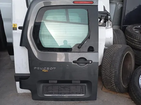 Πόρτα Πίσω Αριστερή Δίφυλλη Με Τζάμι για PEUGEOT PARTNER (2008 - 2012) Mini Van *Γ* Πόρτα Πίσω Αριστερή Δίφυλλη Με Τζάμι για PEUGEOT PARTNER (2008 - 2012) Mini Van *Γ*