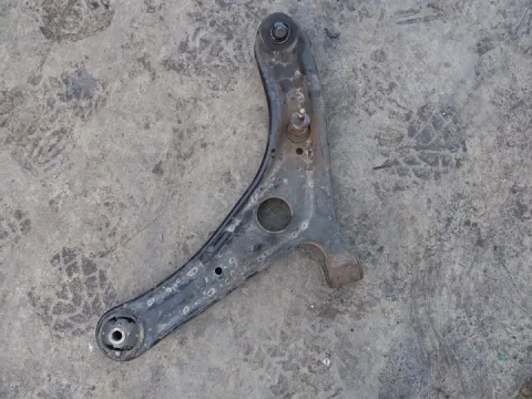 Ψαλίδι Εμπρός Αριστερό για TOYOTA YARIS (1999 - 2002) (XP10) ΠΑΛΕΤΑ *1* *276664*  Ψαλίδι Εμπρός Αριστερό για TOYOTA YARIS (1999 - 2002) (XP10) ΠΑΛΕΤΑ *1* *276664*