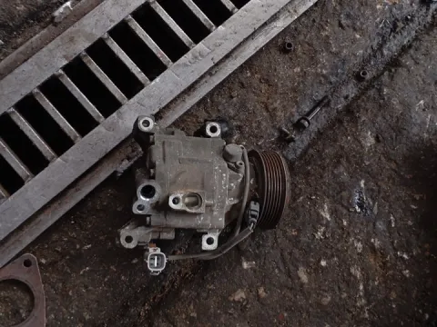 Συμπιεστής A-C (Κομπρέσορας) για TOYOTA AVENSIS (2003 - 2006) (T250) 1800 (1ZZ-FE) petrol 129 (ZZT251) VVT-i  Συμπιεστής A-C (Κομπρέσορας) για TOYOTA AVENSIS (2003 - 2006) (T250) 1800 (1ZZ-FE) petrol 129 (ZZT251) VVT-i