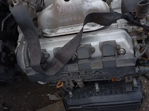 Κινητήρας Κορμός - Καπάκι D16V1 για HONDA CIVIC (2001 - 2003) (EP - S - U - V - M) 1600 (D16V1) petrol 110 SOHC ITALY Κινητήρας Κορμός - Καπάκι D16V1 για HONDA CIVIC (2001 - 2003) (EP - S - U - V - M) 1600 (D16V1) petrol 110 SOHC ITALY