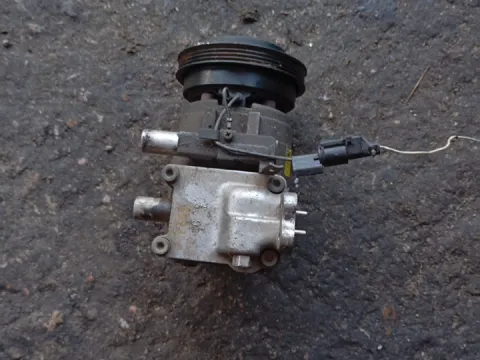 Συμπιεστής A-C (Κομπρέσορας) για HYUNDAI MATRIX (2001 - 2006) (FC)  Συμπιεστής A-C (Κομπρέσορας) για HYUNDAI MATRIX (2001 - 2006) (FC)
