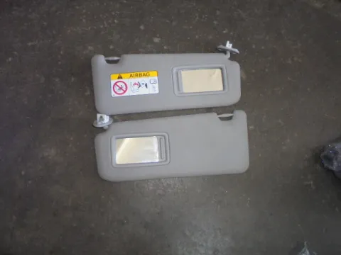 Σετ Σκιαδίων για TOYOTA RAV-4 (2013 - 2018)  Σετ Σκιαδίων για TOYOTA RAV-4 (2013 - 2018)