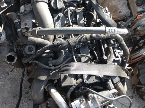 Κινητήρας Κορμός - Καπάκι για OPEL ASTRA (2010 - 2012) J  A17DTR  Hatchback - 5dr 1700 (A17DTR) Diesel 125 CDTi *ITALY* Κινητήρας Κορμός - Καπάκι για OPEL ASTRA (2010 - 2012) J  A17DTR  Hatchback - 5dr 1700 (A17DTR) Diesel 125 CDTi *ITALY*