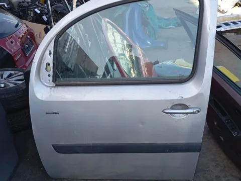 Πόρτα Εμπρός Αριστερή (Λίγο Χτυπημένη)  για RENAULT KANGOO (2009 - 2013) (KW) BE BOP , (2013 - ) *Γ*  Πόρτα Εμπρός Αριστερή (Λίγο Χτυπημένη)  για RENAULT KANGOO (2009 - 2013) (KW) BE BOP , (2013 - ) *Γ*