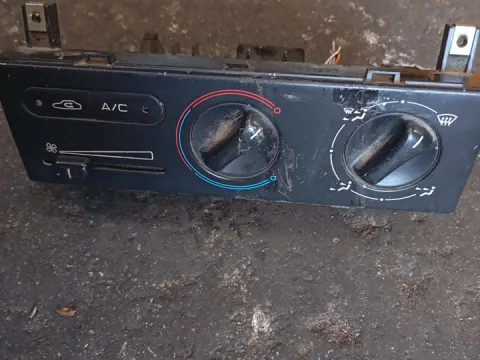 Χειριστήρια Καλοριφέρ 652550 για PEUGEOT 406 (1996 - 1999) (8B)  Χειριστήρια Καλοριφέρ 652550 για PEUGEOT 406 (1996 - 1999) (8B)
