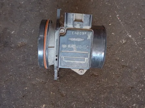 Μετρητής Μάζας Αέρος (MAF - LUFT - AIR FLOW) 98AB12B579FA για FORD TRANSIT (2000 - 2006) (FA_ _)  Μετρητής Μάζας Αέρος (MAF - LUFT - AIR FLOW) 98AB12B579FA για FORD TRANSIT (2000 - 2006) (FA_ _)