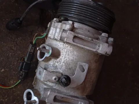 Συμπιεστής A-C (Κομπρέσορας) 9827596080 για PEUGEOT 208 (2019 - ) 1200 (HN05) Vti 12V PureTech 100 Petrol  Συμπιεστής A-C (Κομπρέσορας) 9827596080 για PEUGEOT 208 (2019 - ) 1200 (HN05) Vti 12V PureTech 100 Petrol