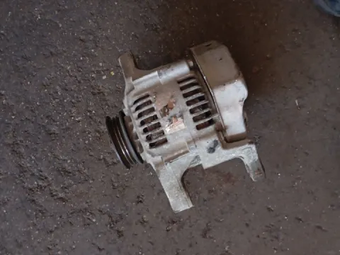 Δυναμό - Εναλλάκτης για SUZUKI SWIFT (1992 - 1996) (SF)  Δυναμό - Εναλλάκτης για SUZUKI SWIFT (1992 - 1996) (SF)