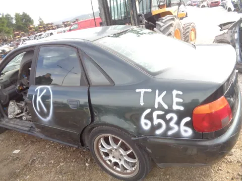 Τροπέτο Αμάξι Κουφάρι Με Μονάδα ABS 0265218020 Με Σπασμένο Παρμπρίζ Με Πίσω Άξονα Δισκόπλακες -ABS Με 4 Ζαντολάστιχα 225/45/17 για AUDI A4 (1995 - 1998) (8D) Sedan 1800 *ΔΒ* -  Τροπέτο Αμάξι Κουφάρι Με Μονάδα ABS 0265218020 Με Σπασμένο Παρμπρίζ Με Πίσω Άξονα Δισκόπλακες -ABS Με 4 Ζαντολάστιχα 225/45/17 για AUDI A4 (1995 - 1998) (8D) Sedan 1800 *ΔΒ* -