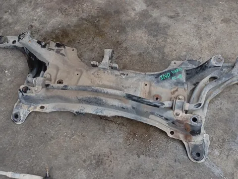 Γέφυρα Εμπρός Οριζόντια για TOYOTA YARIS (2006 - 2009) (KL9) 1400 (1ND-TV) Diesel 90 (NLP90) D-4D *ΔΒ* Γέφυρα Εμπρός Οριζόντια για TOYOTA YARIS (2006 - 2009) (KL9) 1400 (1ND-TV) Diesel 90 (NLP90) D-4D *ΔΒ*