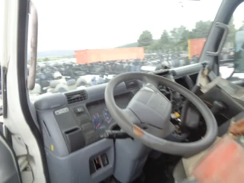 Τροπέτο Αμάξι Κουφάρι με Διαφορικό Πίσω για MITSUBISHI CANTER (2009 - 2012) ΦΟΡΤΗΓΟ *ΔΒ* -  Τροπέτο Αμάξι Κουφάρι με Διαφορικό Πίσω για MITSUBISHI CANTER (2009 - 2012) ΦΟΡΤΗΓΟ *ΔΒ* -