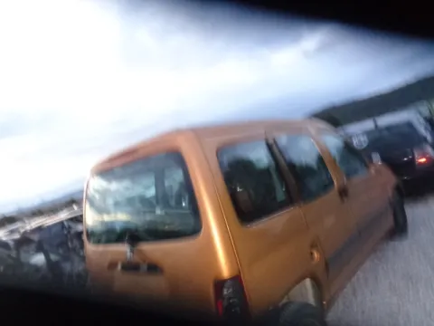 Τροπέτο Αμάξι κομπλέ με Κινητήρα και Σασμάν με Άξονα Πίσω και Ζαντολάστιχα για PEUGEOT PARTNER (1996 - 2002) 1400 (KFX) Petrol 75 *ΔΒ* -  Τροπέτο Αμάξι κομπλέ με Κινητήρα και Σασμάν με Άξονα Πίσω και Ζαντολάστιχα για PEUGEOT PARTNER (1996 - 2002) 1400 (KFX) Petrol 75 *ΔΒ* -