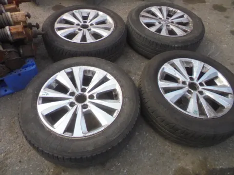 Ζαντολάστιχο Αλουμινίου 4άδα 205/60R16 KLEBER *2723* για VW TOURAN (2015 - ) MPV - ΠΟΛΥΜΟΡΦΙΚΑ - 5dr *E* -  Ζαντολάστιχο Αλουμινίου 4άδα 205/60R16 KLEBER *2723* για VW TOURAN (2015 - ) MPV - ΠΟΛΥΜΟΡΦΙΚΑ - 5dr *E* -