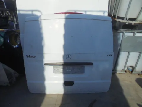 Καπό-Πόρτα Πίσω Μονόφυλλη για MERCEDES VITO (2004 - 2010) (W639) Van *Γ* Καπό-Πόρτα Πίσω Μονόφυλλη για MERCEDES VITO (2004 - 2010) (W639) Van *Γ*