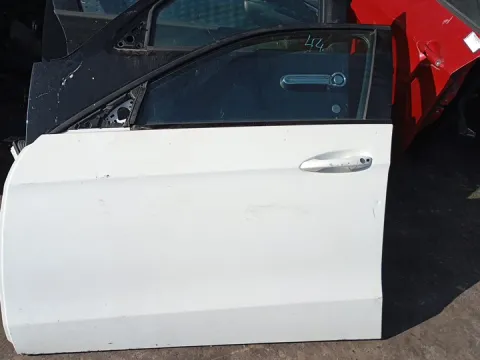 Πόρτα Εμπρός Αριστερή για MERCEDES E - CLASS (2009 - 2012) (W212) Sedan - 4dr  Πόρτα Εμπρός Αριστερή για MERCEDES E - CLASS (2009 - 2012) (W212) Sedan - 4dr