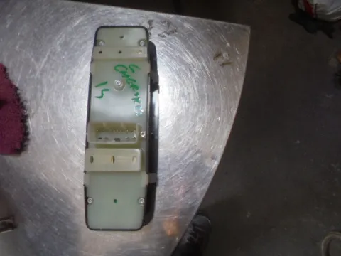 Διακόπτης Παραθύρων Κεντρικός Αριστερής 8+3pin  για JEEP GRAND CHEROKEE (2014 - ) SUV- ΕΚΤΟΣ ΔΡΟΜΟΥ - 5dr  -  Διακόπτης Παραθύρων Κεντρικός Αριστερής 8+3pin  για JEEP GRAND CHEROKEE (2014 - ) SUV- ΕΚΤΟΣ ΔΡΟΜΟΥ - 5dr  -