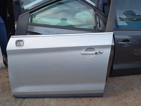 Πόρτα Εμπρός Αριστερή για FORD KUGA (2008 - 2012) *Γ* Πόρτα Εμπρός Αριστερή για FORD KUGA (2008 - 2012) *Γ*