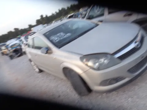 Τροπέτο Αμάξι Κουφάρι με Άξονα Πίσω και Ζαντολάστιχα για OPEL ASTRA (2004 - 2007) H GTC - 3dr *ΔΒ* -  Τροπέτο Αμάξι Κουφάρι με Άξονα Πίσω και Ζαντολάστιχα για OPEL ASTRA (2004 - 2007) H GTC - 3dr *ΔΒ* -