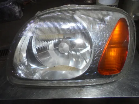 Φανάρι Εμπρός Αριστερό Ελαττωματικό  για NISSAN MICRA (2000 - 2003) (K11) Hatchback - 3dr , Hatchback - 5dr  Φανάρι Εμπρός Αριστερό Ελαττωματικό  για NISSAN MICRA (2000 - 2003) (K11) Hatchback - 3dr , Hatchback - 5dr