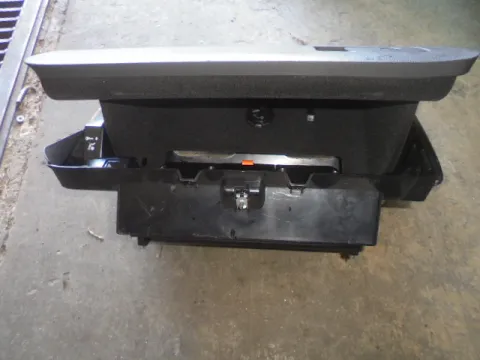 Ντουλαπάκι για VW PASSAT CC (2008 - 2013) Sedan - 4dr *Γ* -  Ντουλαπάκι για VW PASSAT CC (2008 - 2013) Sedan - 4dr *Γ* -