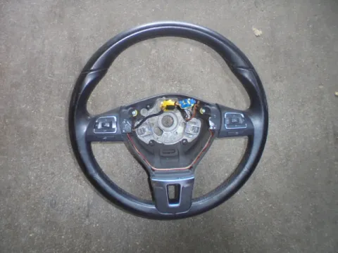 Τιμόνι (Βολάν) Με Χειριστήρια για VW GOLF (2009 - 2013) Mk6 (5K1)  Τιμόνι (Βολάν) Με Χειριστήρια για VW GOLF (2009 - 2013) Mk6 (5K1)