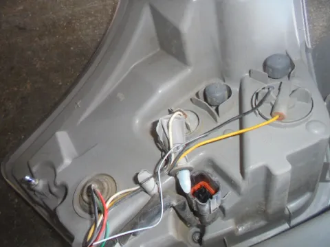 Φανάρι Πίσω Δεξί LED Σπασμένη Βάση  για SSANGYONG TIVOLI (2015 - 2019) SUV- ΕΚΤΟΣ ΔΡΟΜΟΥ - 5dr  - 