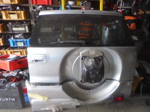 Πορτ-Μπαγκάζ Όχι Καθαρό για TOYOTA RAV-4 (2000 - 2004) (XA20) SUV- ΕΚΤΟΣ ΔΡΟΜΟΥ- 5dr , SUV- ΕΚΤΟΣ ΔΡΟΜΟΥ- 3dr , (2004 - 2005) (XA20)  Πορτ-Μπαγκάζ Όχι Καθαρό για TOYOTA RAV-4 (2000 - 2004) (XA20) SUV- ΕΚΤΟΣ ΔΡΟΜΟΥ- 5dr , SUV- ΕΚΤΟΣ ΔΡΟΜΟΥ- 3dr , (2004 - 2005) (XA20)