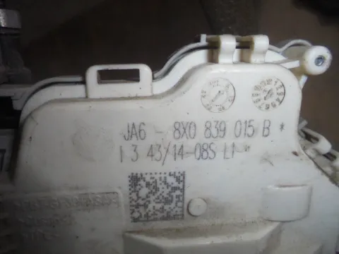 Ηλεκτρομαγνητική Κλειδαριά Πίσω Αριστερή 6PIN  8X0839015B M131472 για AUDI A1 (2010 - 2015) (8X)  -  Ηλεκτρομαγνητική Κλειδαριά Πίσω Αριστερή 6PIN  8X0839015B M131472 για AUDI A1 (2010 - 2015) (8X)  -