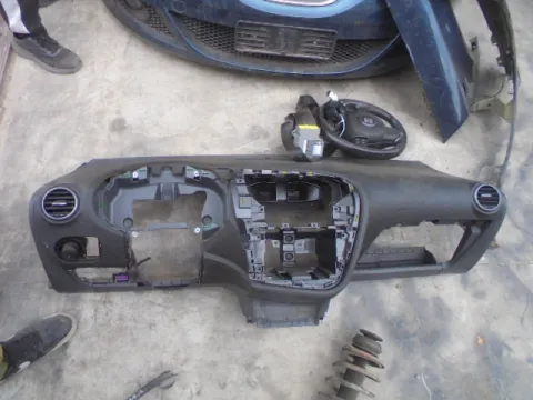 Σετ Αερόσακων Εμπρός (με Ταμπλό) για SEAT LEON FR (2005 - 2009) (1P) Hatchback - 5dr *Γ* Σετ Αερόσακων Εμπρός (με Ταμπλό) για SEAT LEON FR (2005 - 2009) (1P) Hatchback - 5dr *Γ*