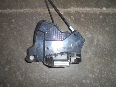 Ηλεκτρομαγνητική Κλειδαριά Εμπρός Δεξιά 6pin   A046693 6A0030901  για TOYOTA AVENSIS (2006 - 2008) (T250) Sedan - 4dr  Ηλεκτρομαγνητική Κλειδαριά Εμπρός Δεξιά 6pin   A046693 6A0030901  για TOYOTA AVENSIS (2006 - 2008) (T250) Sedan - 4dr