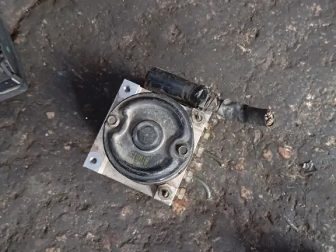 Μονάδα ABS  5WY7209A για HYUNDAI ACCENT (2003 - 2005) (CG) (LC2)  Μονάδα ABS  5WY7209A για HYUNDAI ACCENT (2003 - 2005) (CG) (LC2)