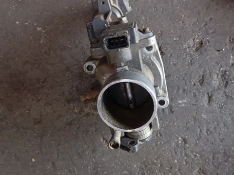 Σώμα Πεταλούδας 3517022600 για HYUNDAI MATRIX (2001 - 2006) (FC)   (60) Σώμα Πεταλούδας 3517022600 για HYUNDAI MATRIX (2001 - 2006) (FC)   (60)