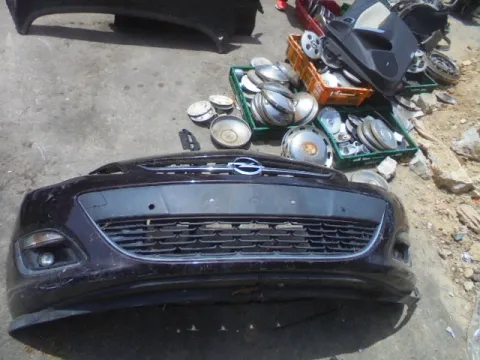 Μούρη (με καπό και φτερά) Με Parktronic και XENON Φανάρια  για OPEL ASTRA (2012 - 2016) J Hatchback - 5dr , S-Wagon - 5dr (Sports Tourer) *Γ* -  Μούρη (με καπό και φτερά) Με Parktronic και XENON Φανάρια  για OPEL ASTRA (2012 - 2016) J Hatchback - 5dr , S-Wagon - 5dr (Sports Tourer) *Γ* -