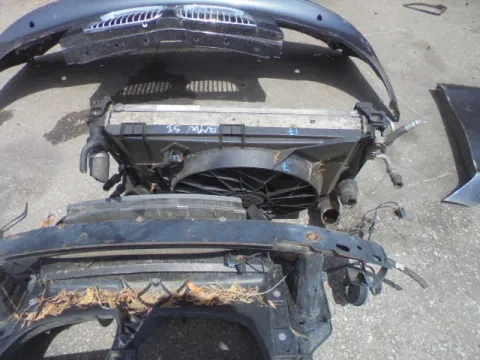 Μούρη (με καπό και φτερά) XENON Φανάρια  για BMW 1 Series (2004 - 2007) (E87) Hatchback - 5dr *Γ* - 