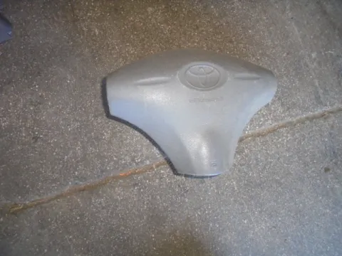 Αερόσακος Εμπρός Οδηγού χωρίς Τιμόνι για TOYOTA YARIS (1999 - 2002) (XP10)  Αερόσακος Εμπρός Οδηγού χωρίς Τιμόνι για TOYOTA YARIS (1999 - 2002) (XP10)