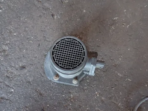 Μετρητής Μάζας Αέρος (MAF - LUFT - AIR FLOW) 0281002594 για NISSAN TERRANO (1993 - 1995) (R20)  Μετρητής Μάζας Αέρος (MAF - LUFT - AIR FLOW) 0281002594 για NISSAN TERRANO (1993 - 1995) (R20)