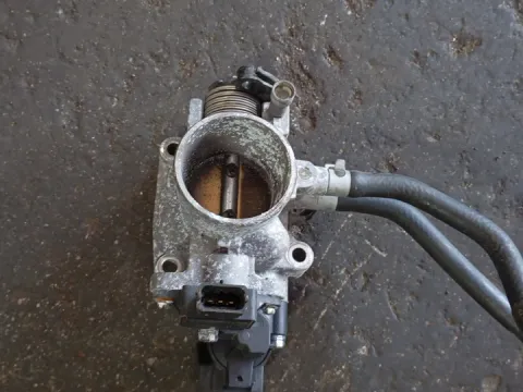 Σώμα Πεταλούδας 3517022600 για HYUNDAI MATRIX (2001 - 2006) (FC)   (60) Σώμα Πεταλούδας 3517022600 για HYUNDAI MATRIX (2001 - 2006) (FC)   (60)